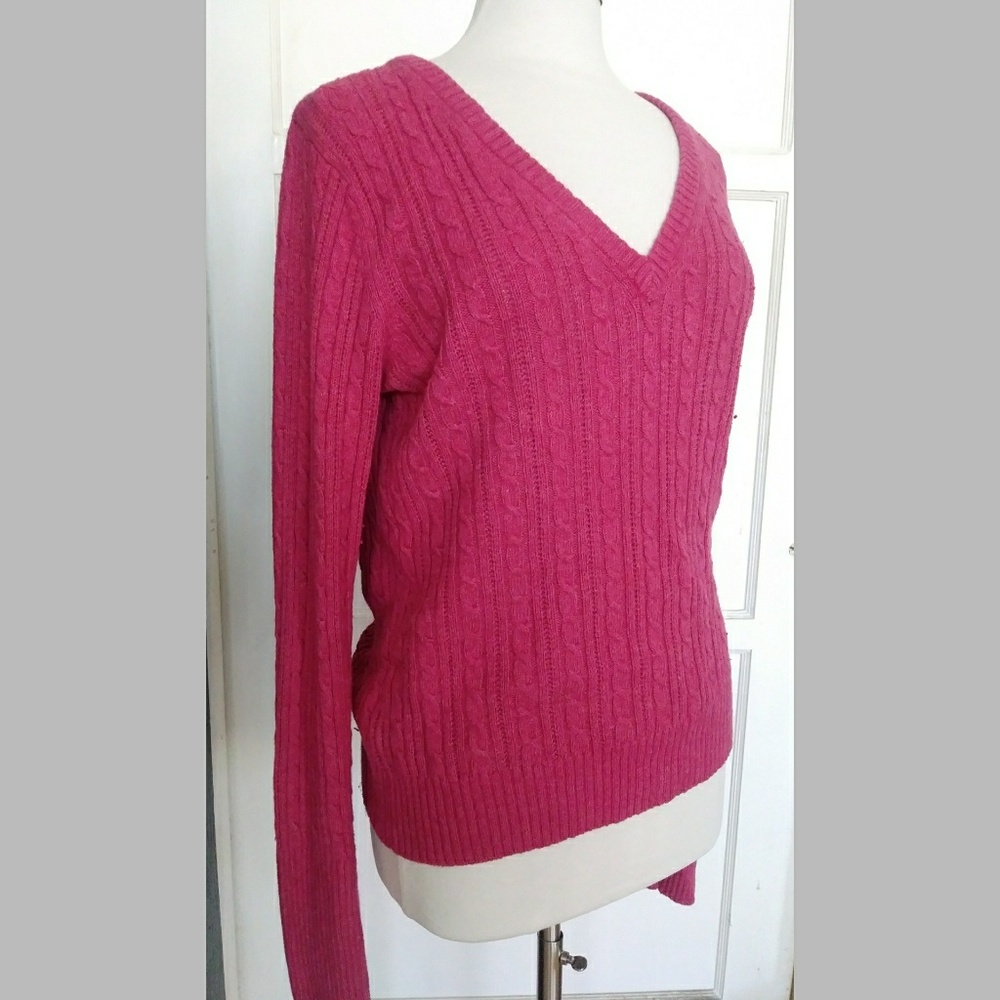 American eagle v-neck sweater XL
